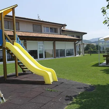 Fattoria Monte Baldo Vista Caprino Veronese