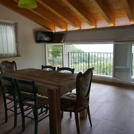 Farmház Fattoria Monte Baldo Vista